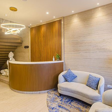 The Cove Wing Hotell Panchkula Exteriör bild