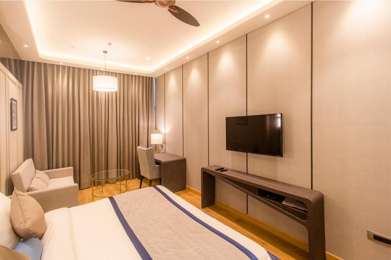 The Cove Wing Hotell Panchkula Exteriör bild